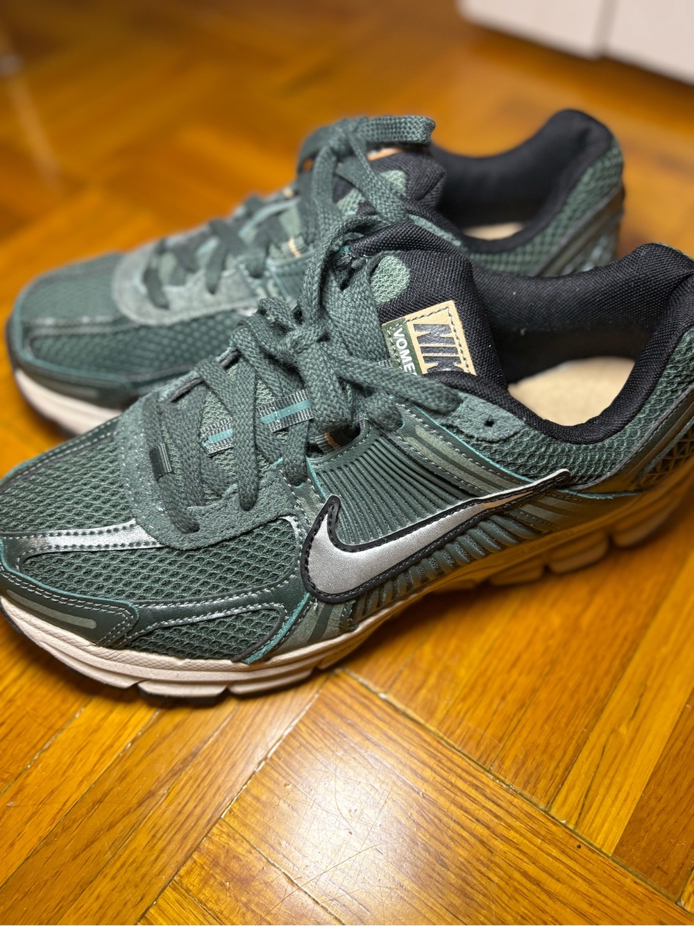 Nike Vomero 5 sneakers